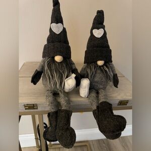 Cute gnomes to decorate your home or give us gifts
$15 each